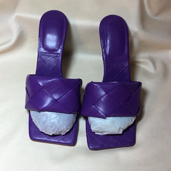 Lovely’s Collection 💕 - Picture 2 of 4